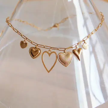 Charmed Hearts Necklace – Gold