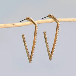 Pearl Edgy Triangle Hoop Earrings - Gold